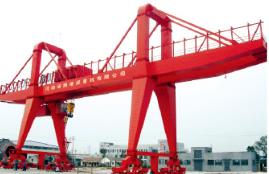 造船門式起重機(jī)