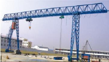 大型造船用門座式起重機